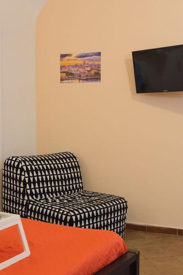 Napoli Centro Apartment A Balcony In The Heart Of Naples Exterior photo